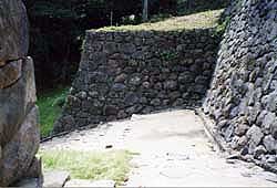 Fitted, rather than worked, stones make up the walls.